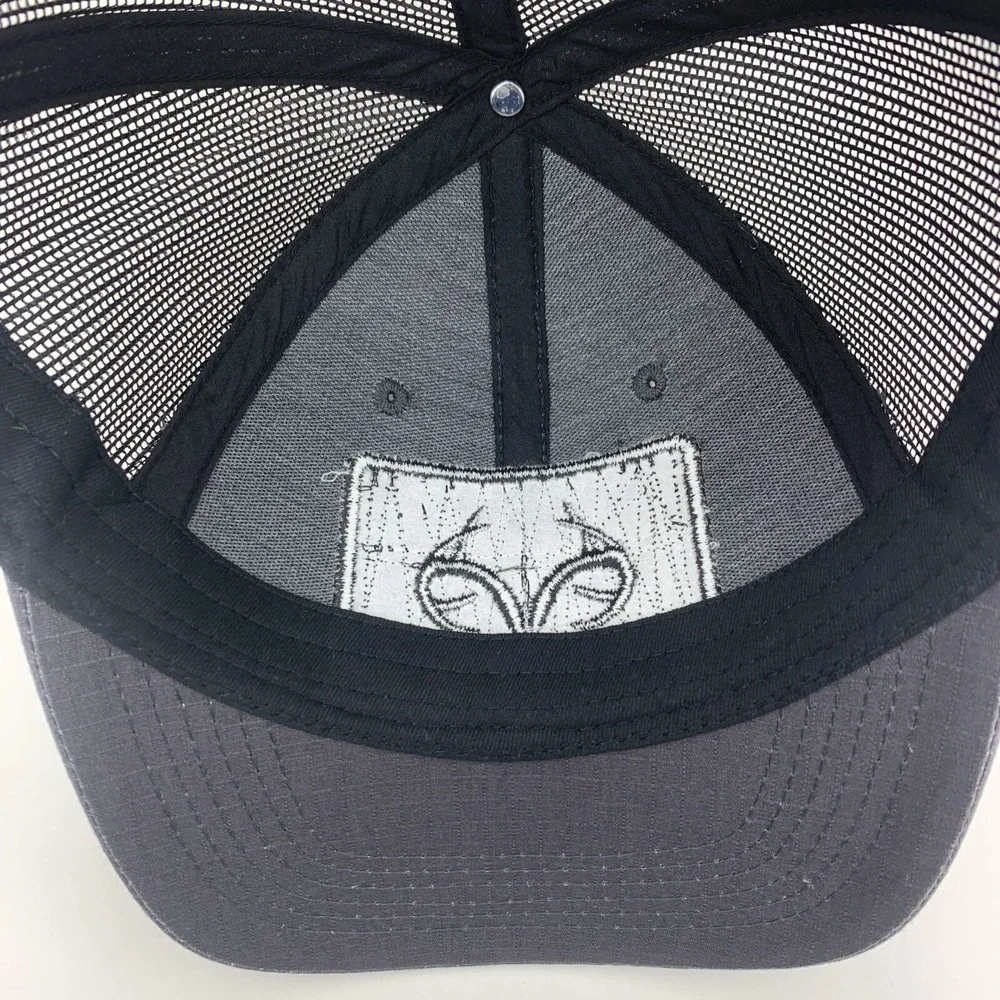 Realtree US Flag Hat Gray Adjustable Snapback Black Mesh Outdoor Cap Antler Logo